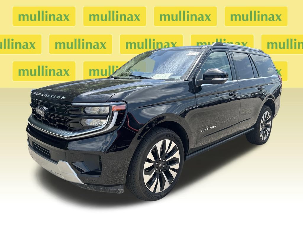 Used 2025 Ford Expedition Platinum w/ Driver's Package AWD/4WD image 6