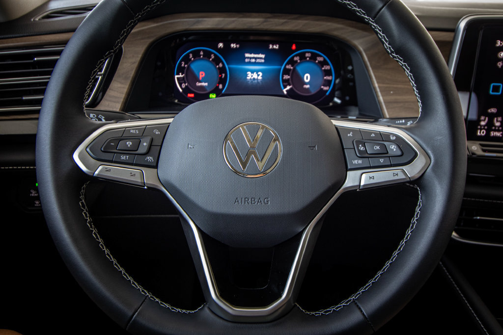 New 2026 Volkswagen Atlas SE FWD image 34