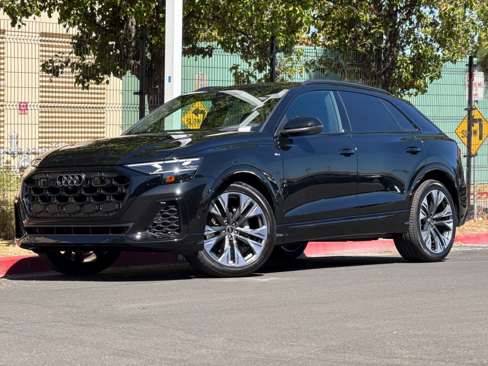New 2026 Audi Q8 Prestige