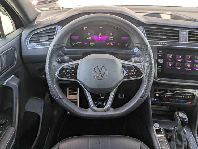 Used 2023 Volkswagen Tiguan SE R-Line FWD image 34