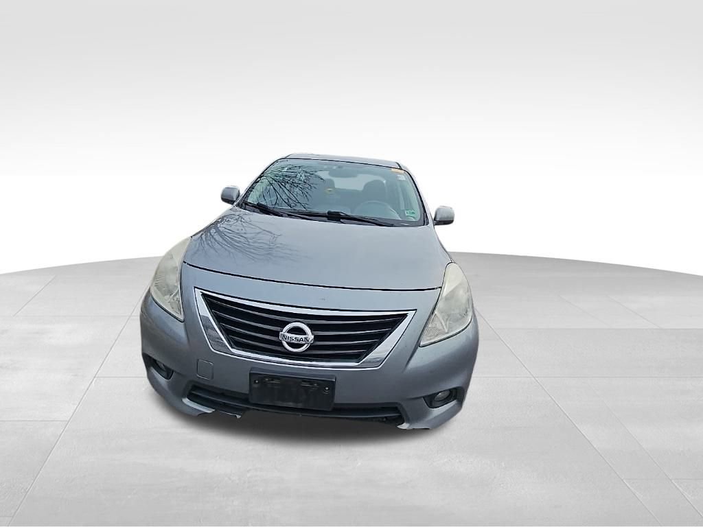 Used 2014 Nissan Versa SV w/ Convenience Package FWD image 7