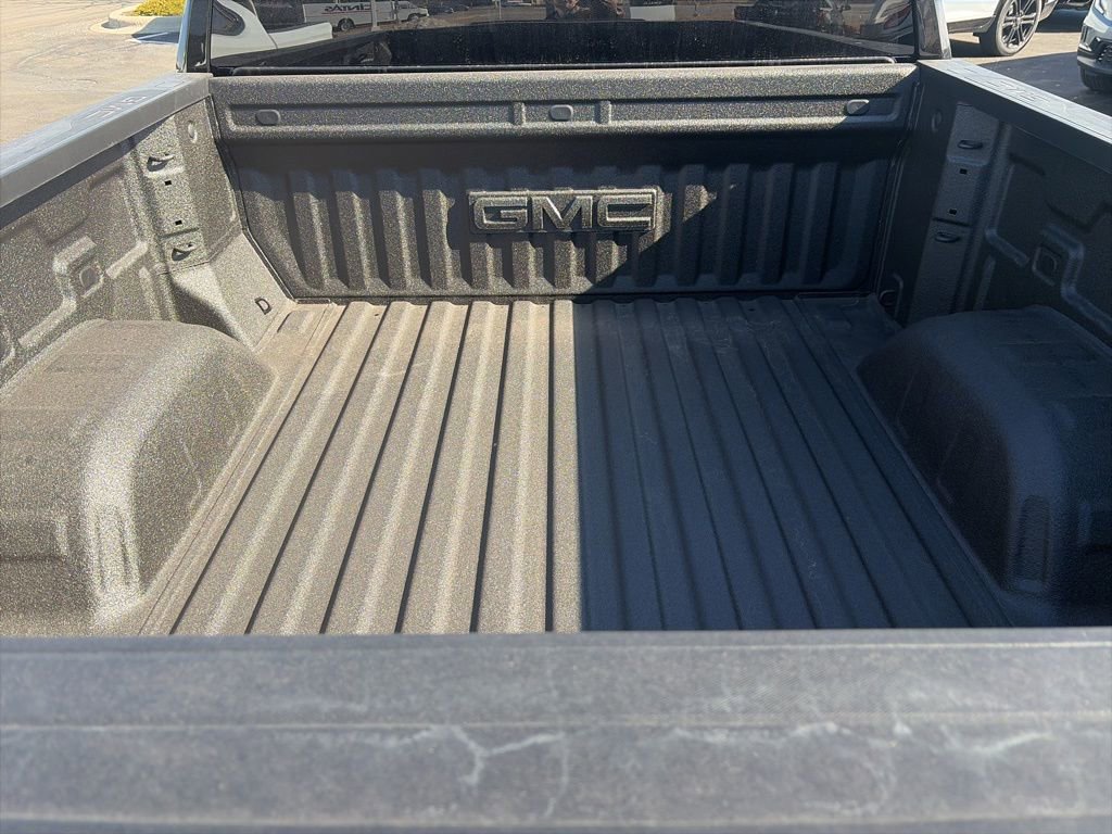 New 2026 GMC Sierra 1500 Elevation w/ Elevation Select Package AWD/4WD image 9