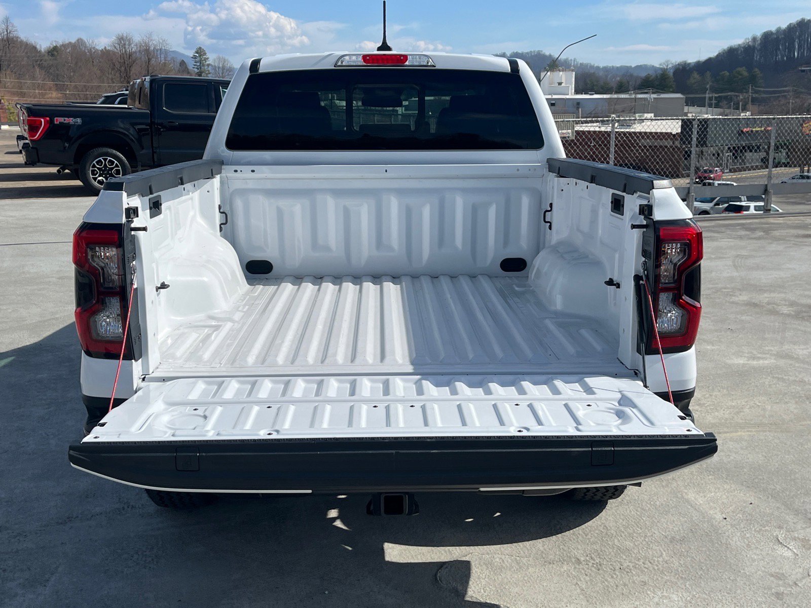 Certified 2024 Ford Ranger Lariat w/ FX4 Off-Road Package image 4