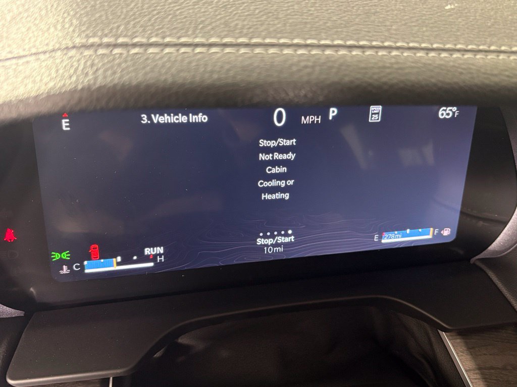New 2026 Jeep Grand Cherokee Altitude AWD/4WD image 22