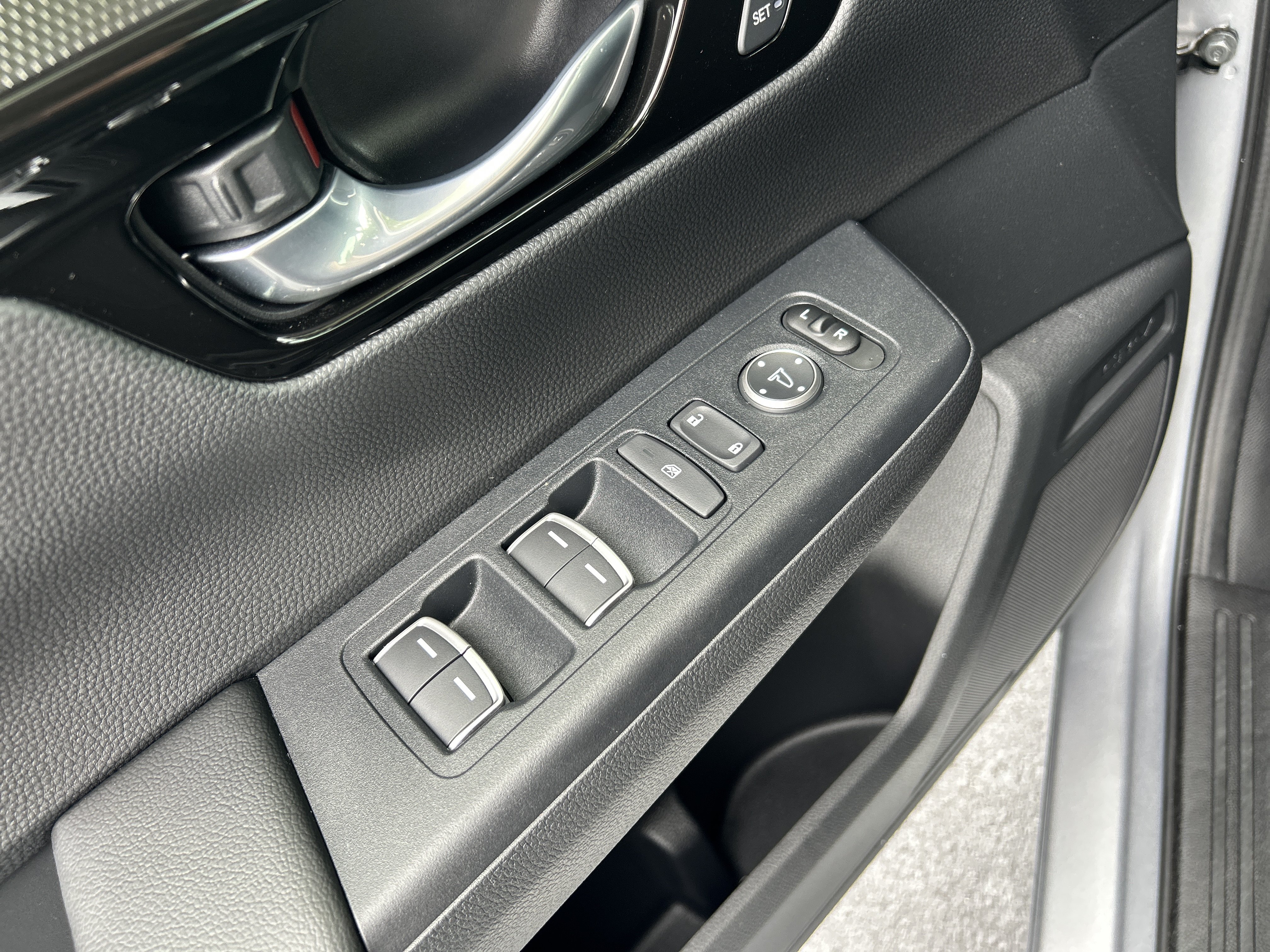 Certified 2025 Honda CR-V EX-L image 29