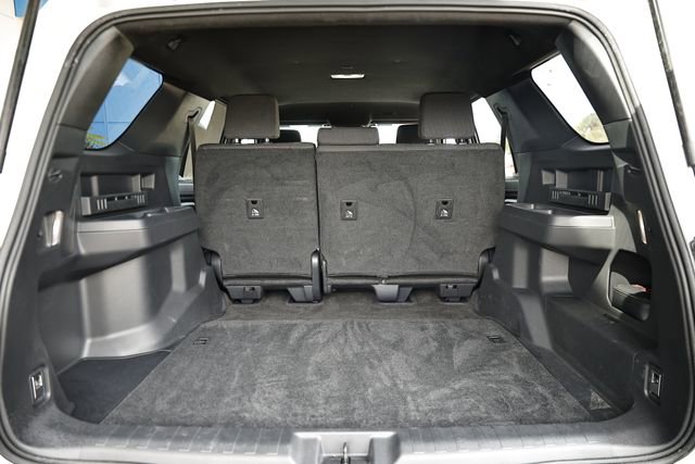 Used 2025 Toyota 4Runner SR5 image 29