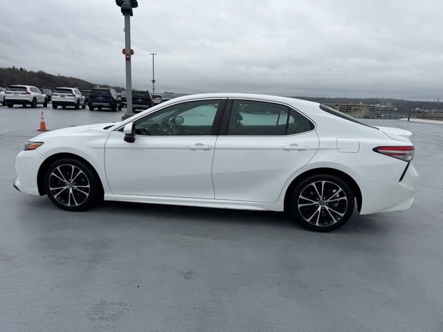 Used 2018 Toyota Camry SE image 8