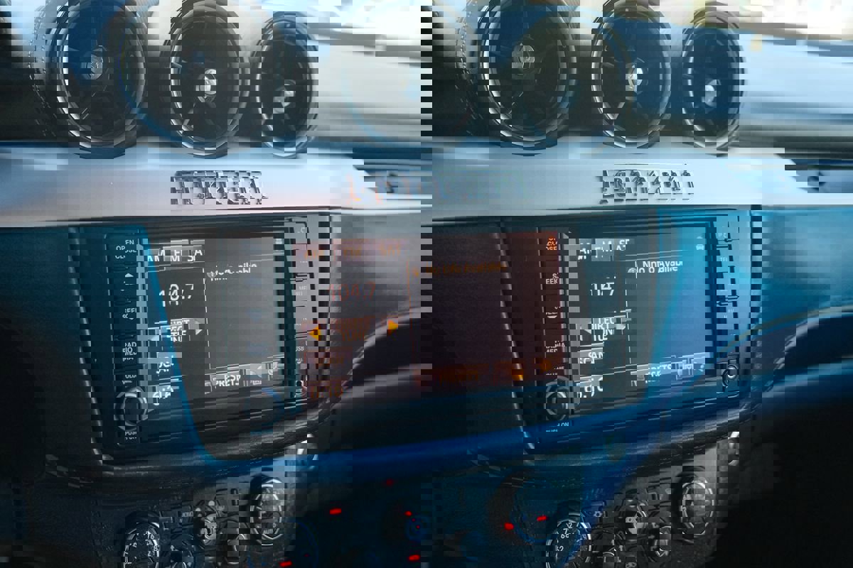 Used 2012 Ferrari FF image 18