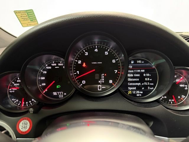 Used 2017 Porsche Cayenne Platinum Edition image 24