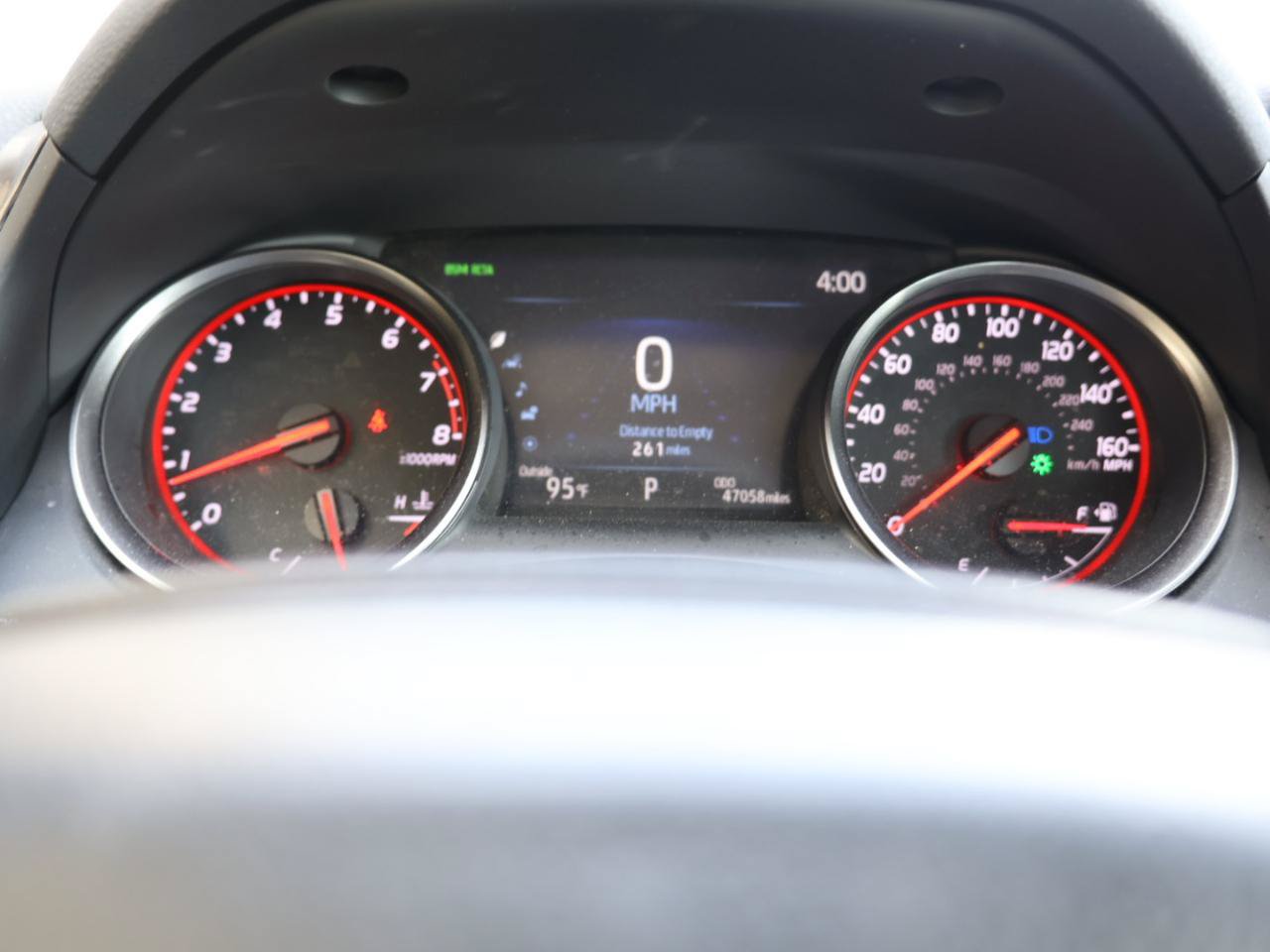 Used 2024 Toyota Camry XSE FWD image 8