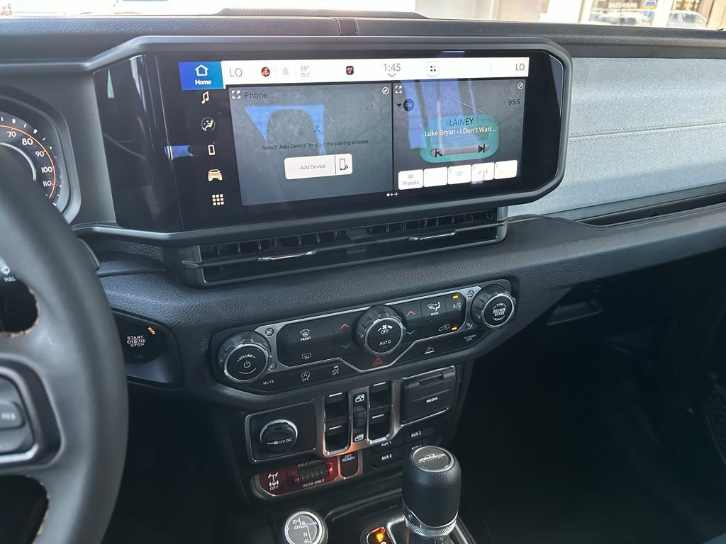 Used 2025 Jeep Gladiator Willys image 24