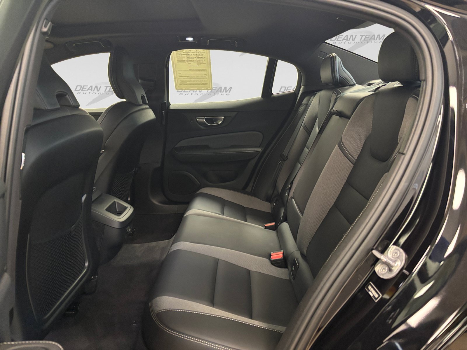 Used 2024 Volvo S60 B5 Plus FWD image 12