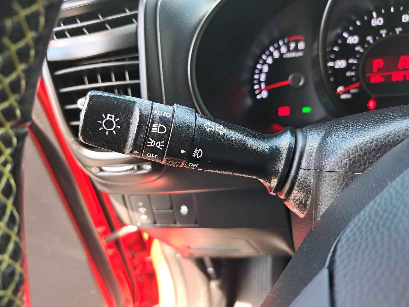 Used 2016 Kia Soul + w/ Designer's Package FWD image 24