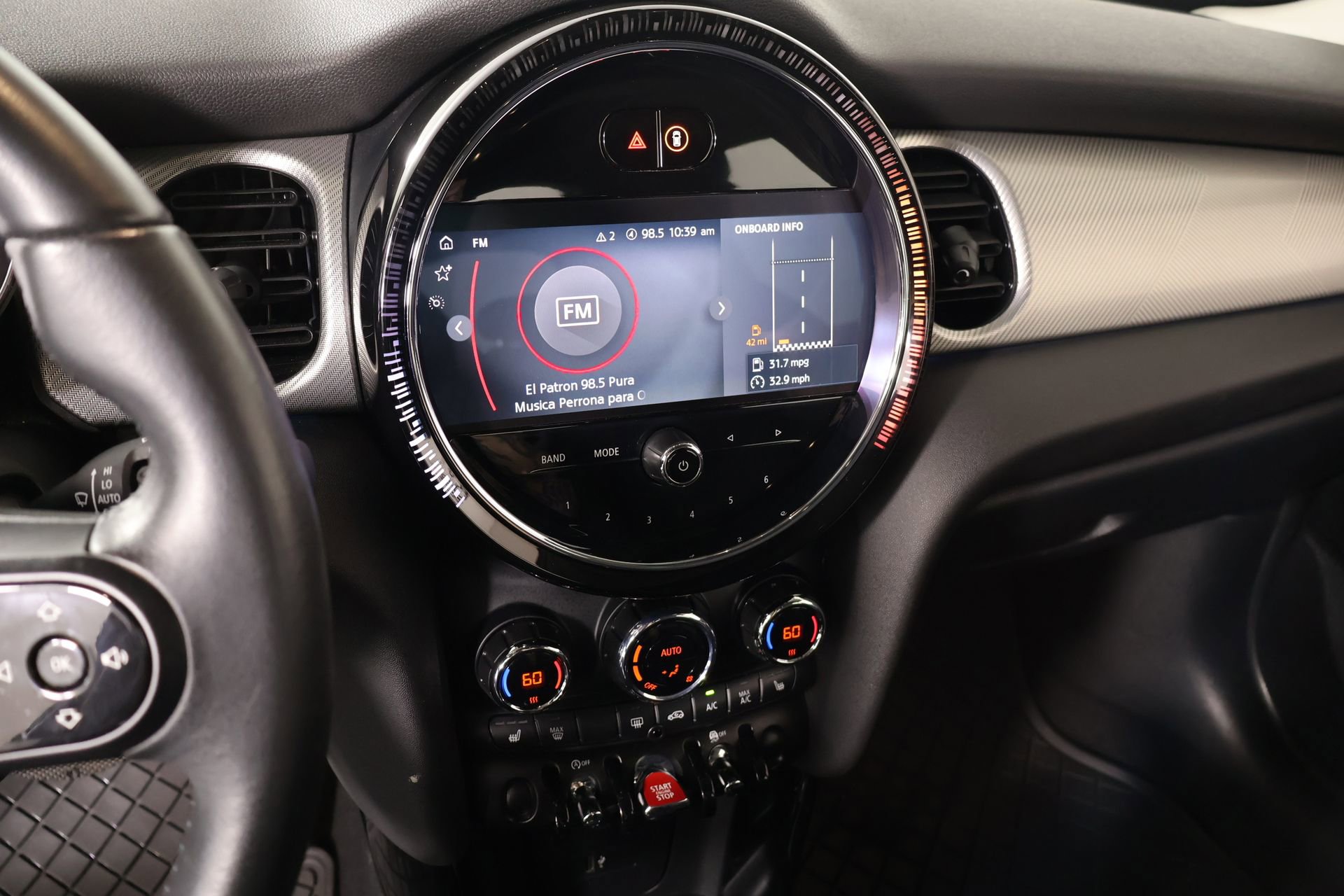 Used 2023 MINI Cooper 4-Door Hardtop FWD image 5