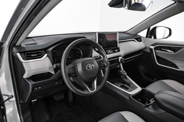 Used 2024 Toyota RAV4 XLE Premium FWD image 12