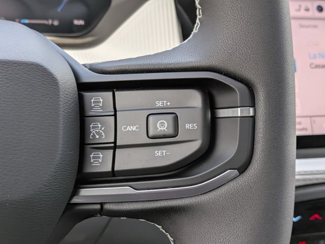 New 2026 Jeep Cherokee Overland w/ Advanced Pro Tech Group AWD/4WD image 26
