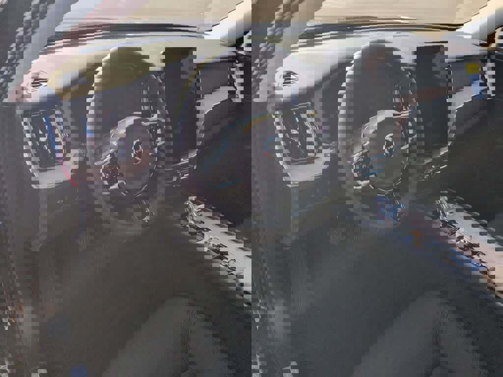 New 2026 Volvo XC60 B5 Core w/ Protection Package Premier image 2