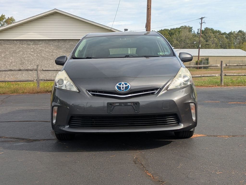 Used 2012 Toyota Prius V Three image 2