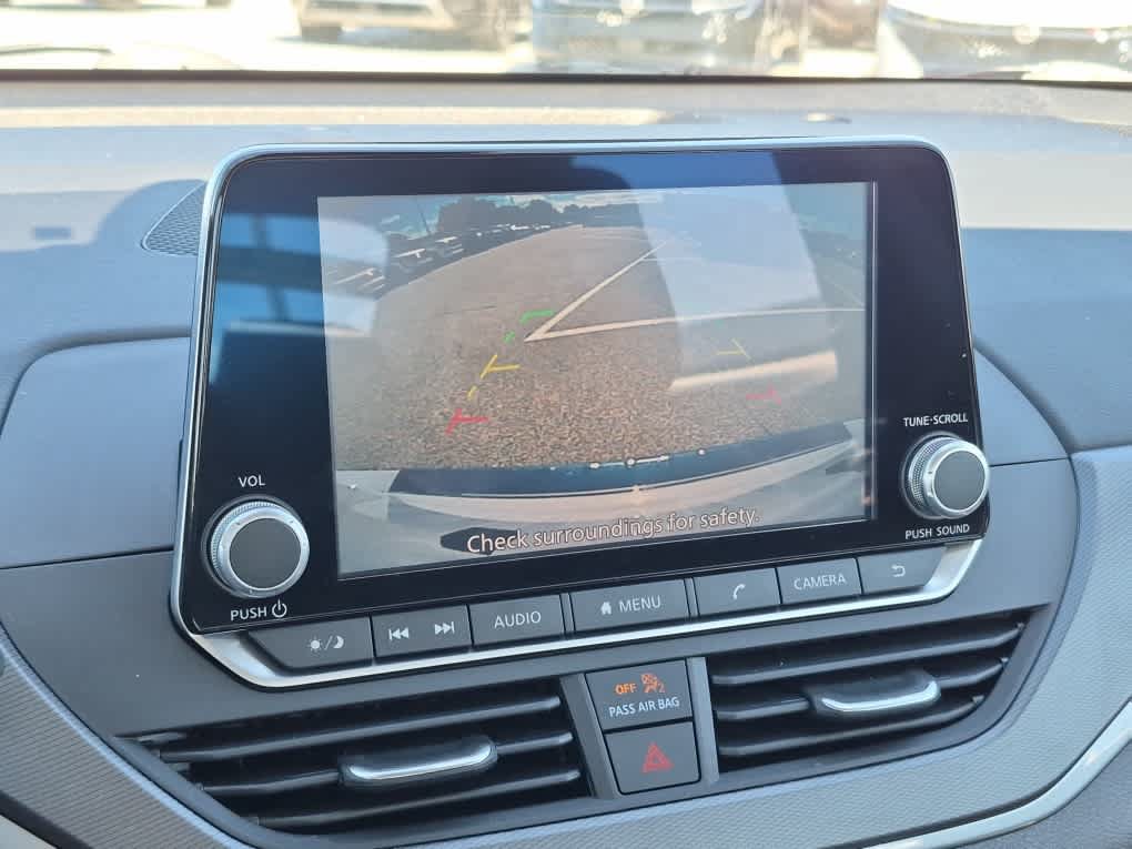Used 2023 Nissan Altima 2.5 SR AWD/4WD image 14