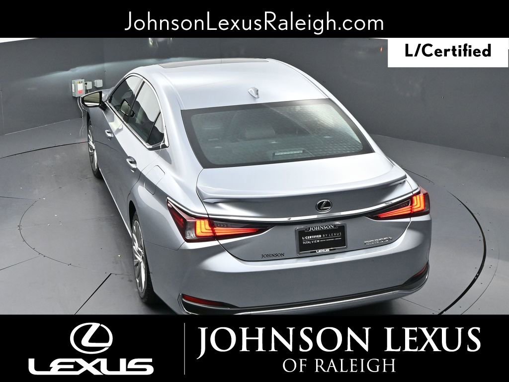 Certified 2023 Lexus ES 300h Ultra Luxury w/ Accessory Package (Z2) image 27