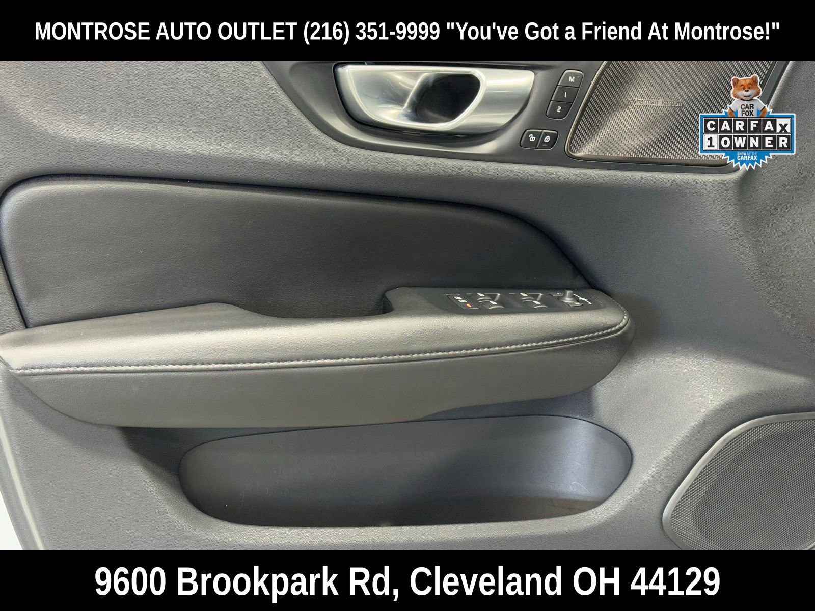 Used 2024 Volvo V60 B5 Cross Country Plus image 12