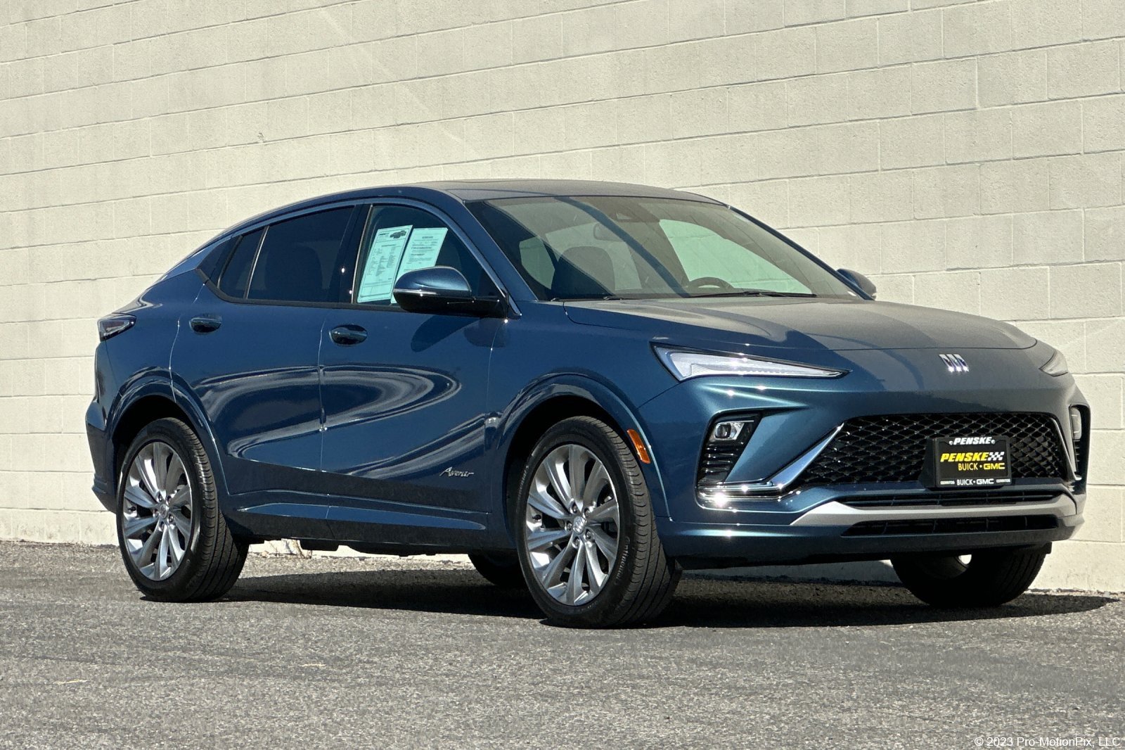 Certified 2024 Buick Envista Avenir FWD image 1
