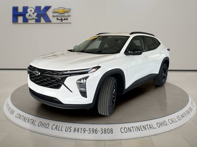 New 2026 Chevrolet Trax LT w/ Driver Confidence Package FWD image 3