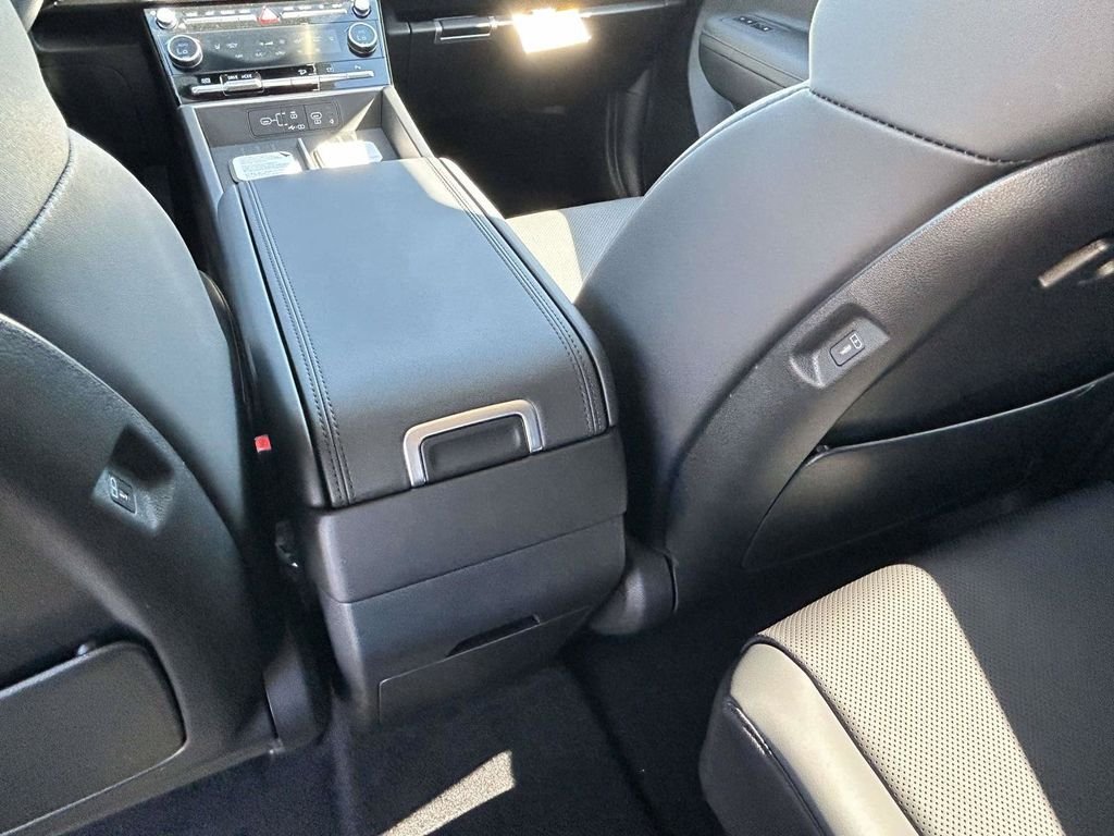 New 2027 Hyundai Santa Fe SEL FWD image 18