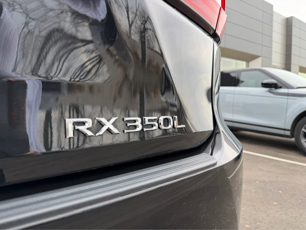 Used 2018 Lexus RX 350L w/ Premium Package image 8