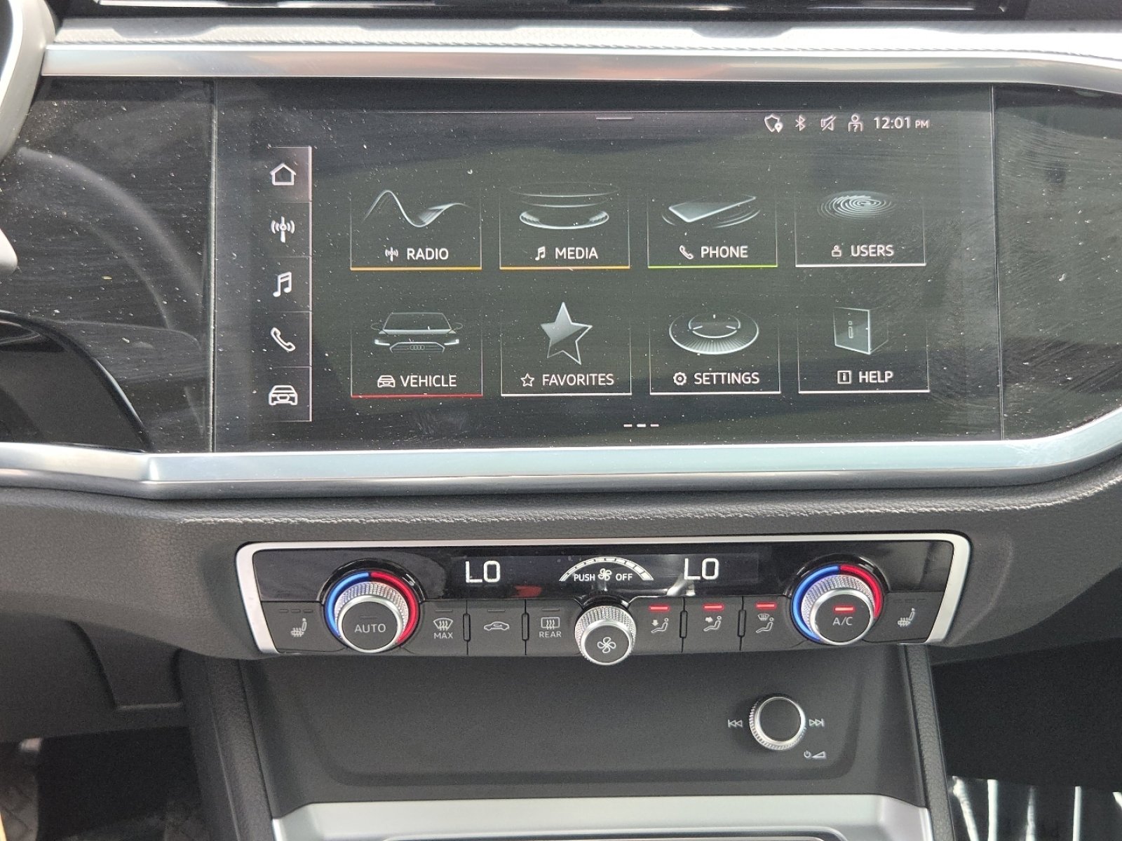Used 2025 Audi Q3 2.0T Premium AWD/4WD image 32
