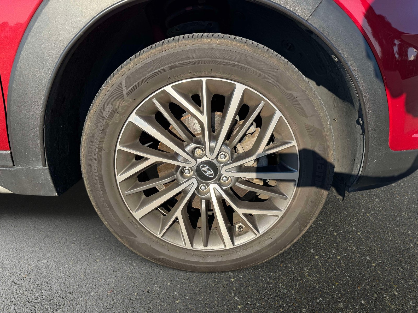 Used 2021 Hyundai Tucson Ultimate w/ Cargo Package AWD/4WD image 8