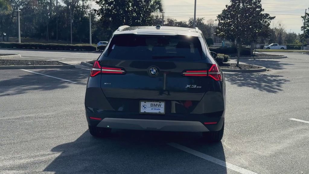 New 2026 BMW X3 xDrive30 w/ Premium Package image 7
