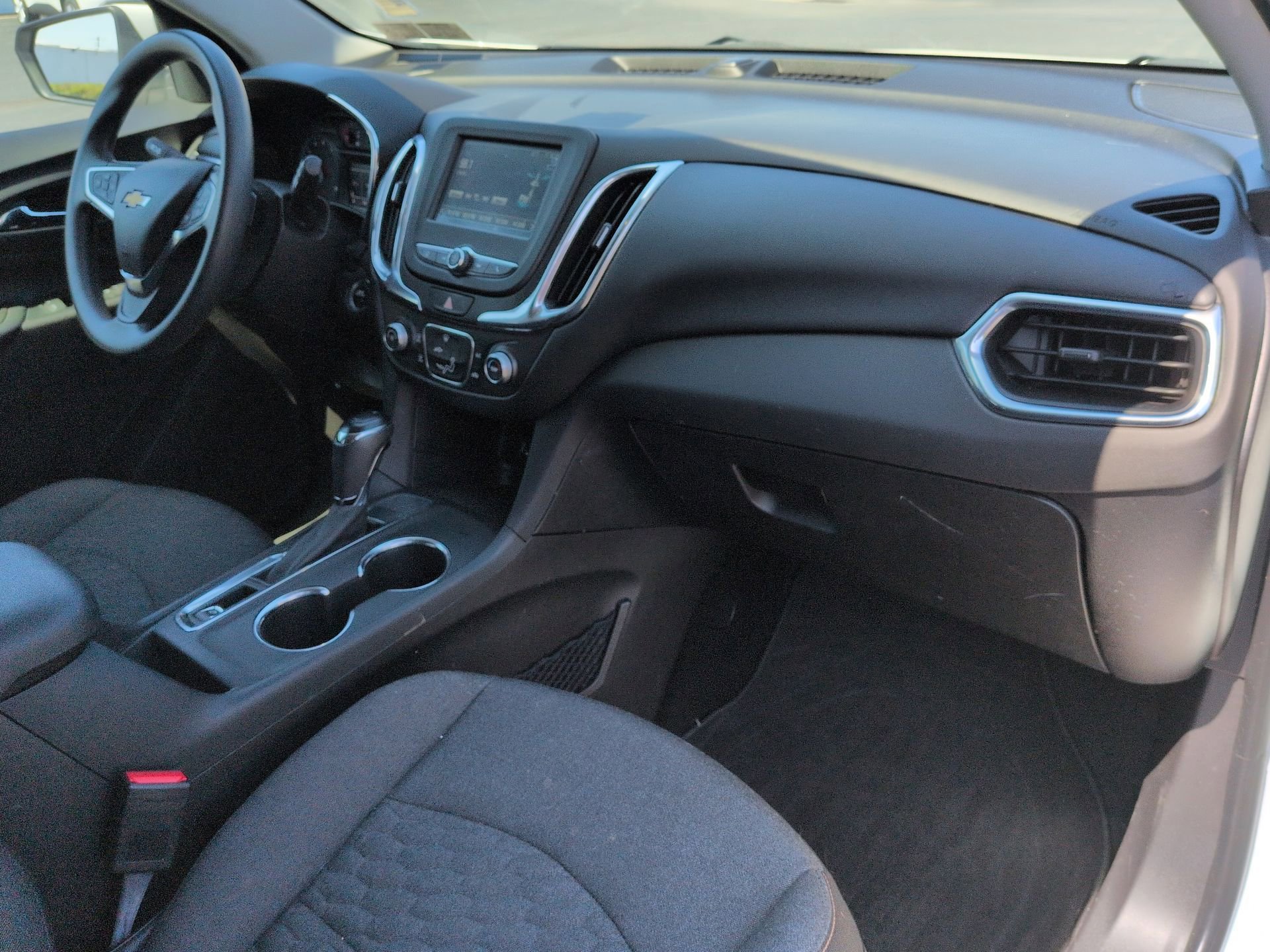 Certified 2018 Chevrolet Equinox LT image 28