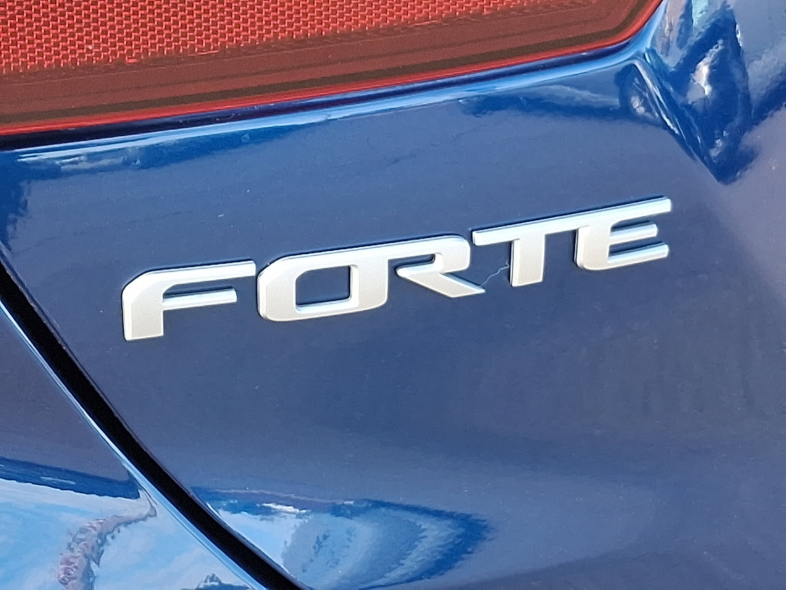 Used 2024 Kia Forte GT-Line w/ GT-Line Premium Package image 31