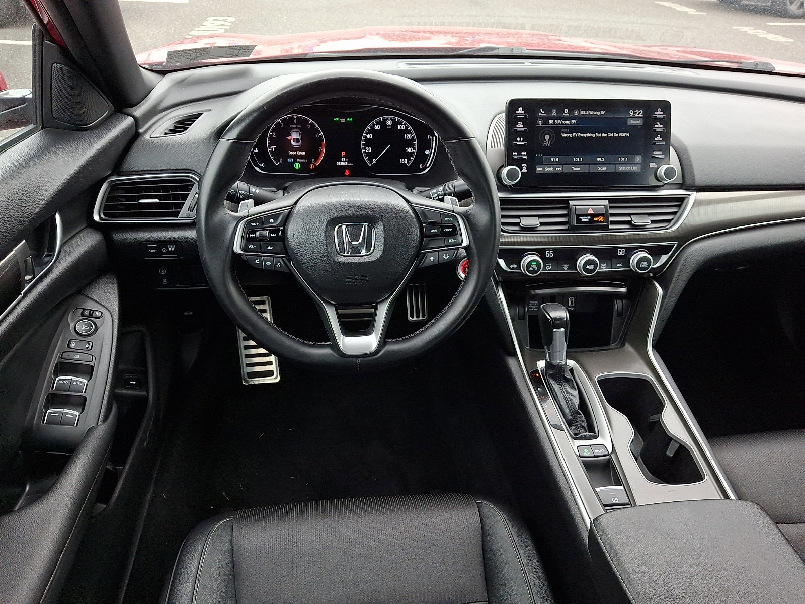 Used 2019 Honda Accord Sport image 11