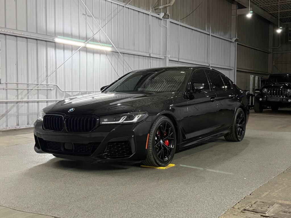 Used 2023 BMW M550i xDrive w/ Executive Package AWD/4WD image 1