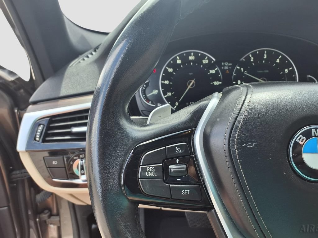 Used 2018 BMW 530i RWD image 14