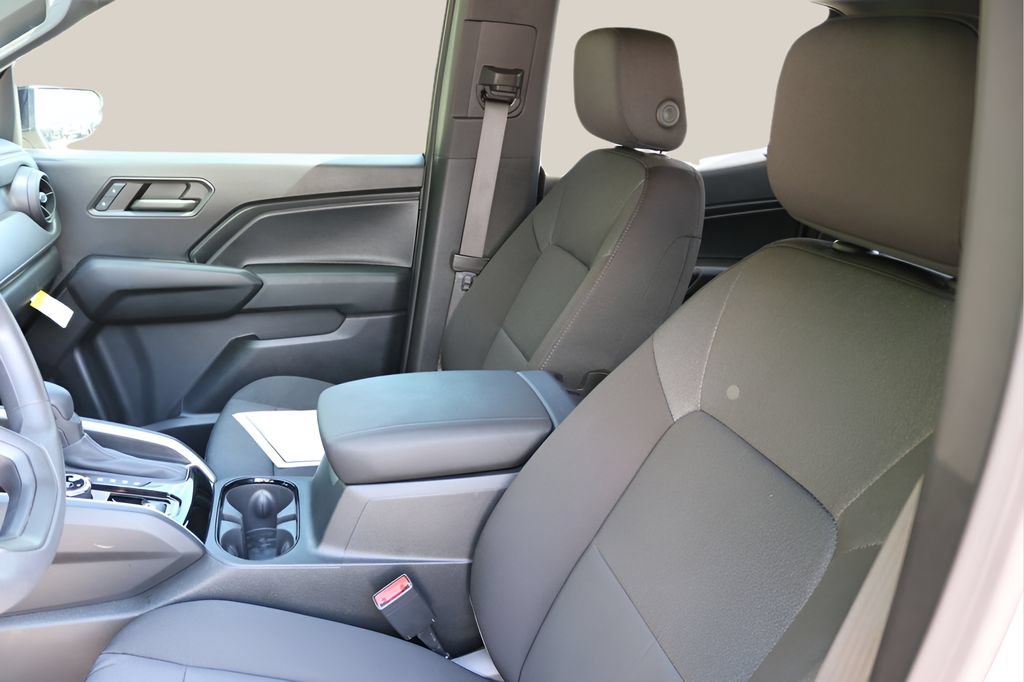 Used 2024 Chevrolet Colorado Trail Boss w/ Safety Package AWD/4WD image 13