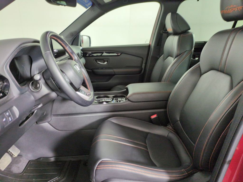 Certified 2024 Honda Pilot TrailSport image 13