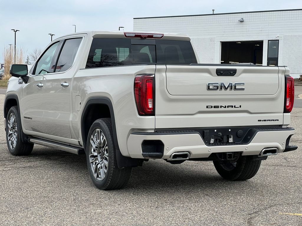 New 2026 GMC Sierra 1500 Denali Ultimate w/ LPO, Black Badging Package AWD/4WD image 16
