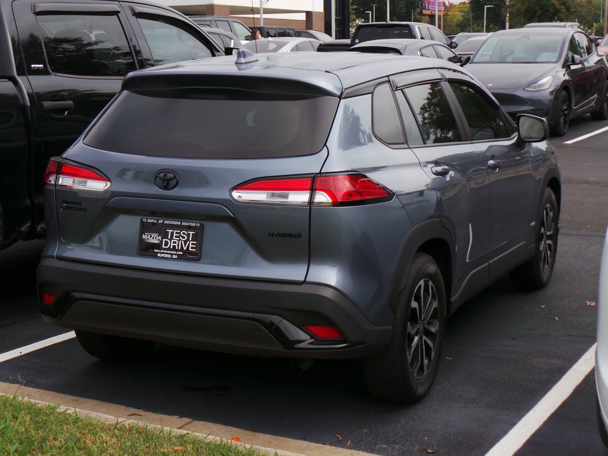 Used 2024 Toyota Corolla Cross AWD Hybrid image 3