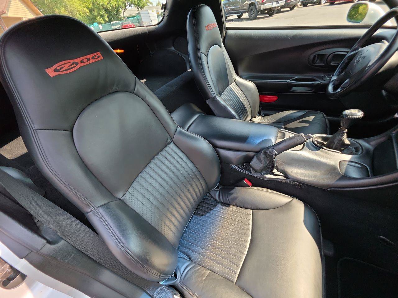 Used 2001 Chevrolet Corvette Z06 RWD image 7