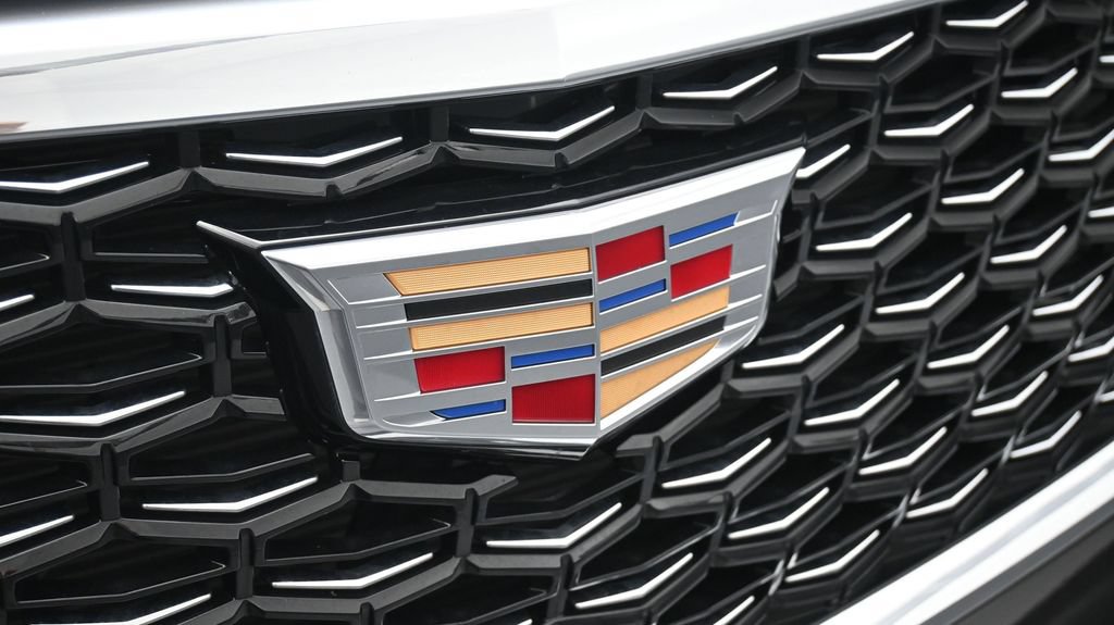Certified 2024 Cadillac XT4 Luxury FWD image 19
