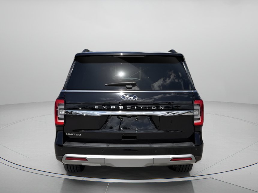 Certified 2024 Ford Expedition Limited AWD/4WD image 4