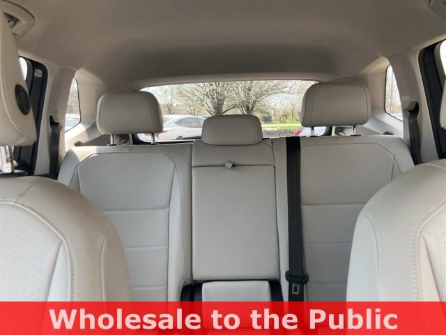 Used 2018 Volkswagen Tiguan S image 22