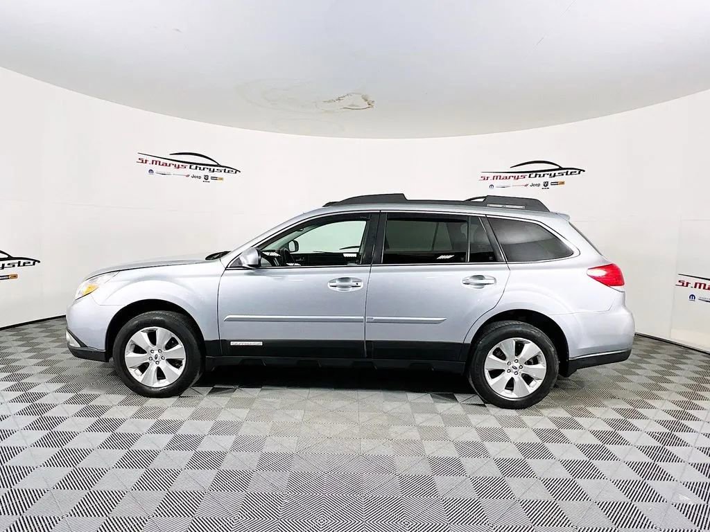 Used 2012 Subaru Outback 3.6R Limited image 5