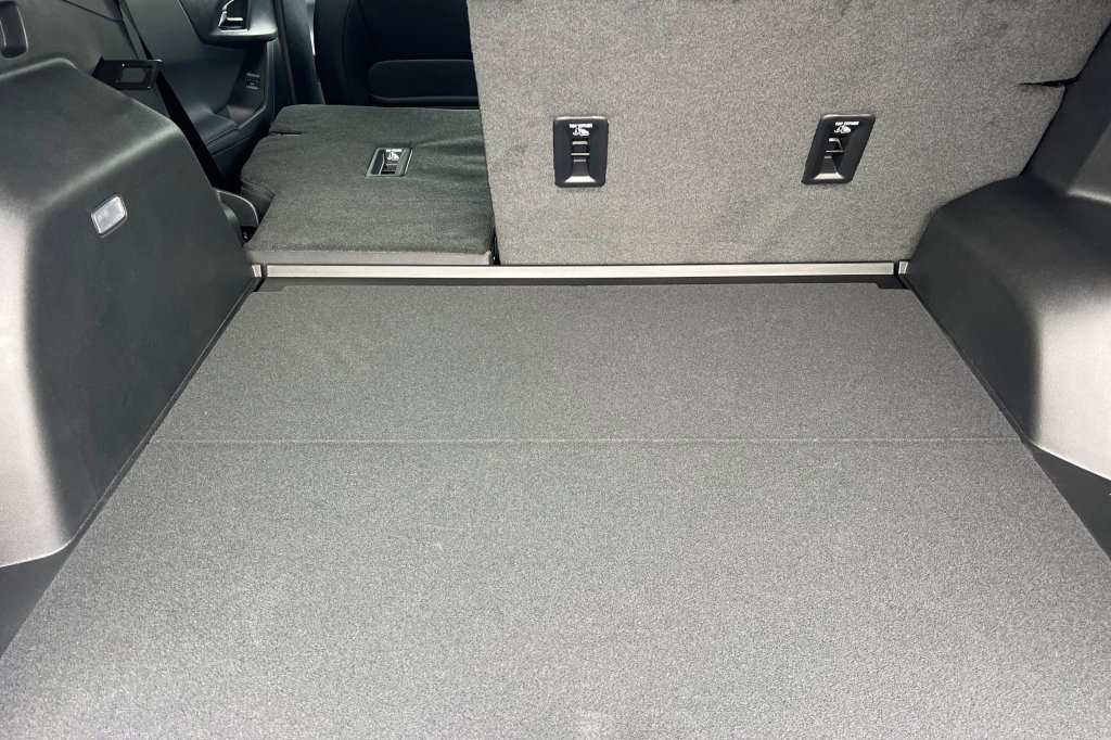 New 2026 Chevrolet Equinox LT w/ Convenience Package II image 12