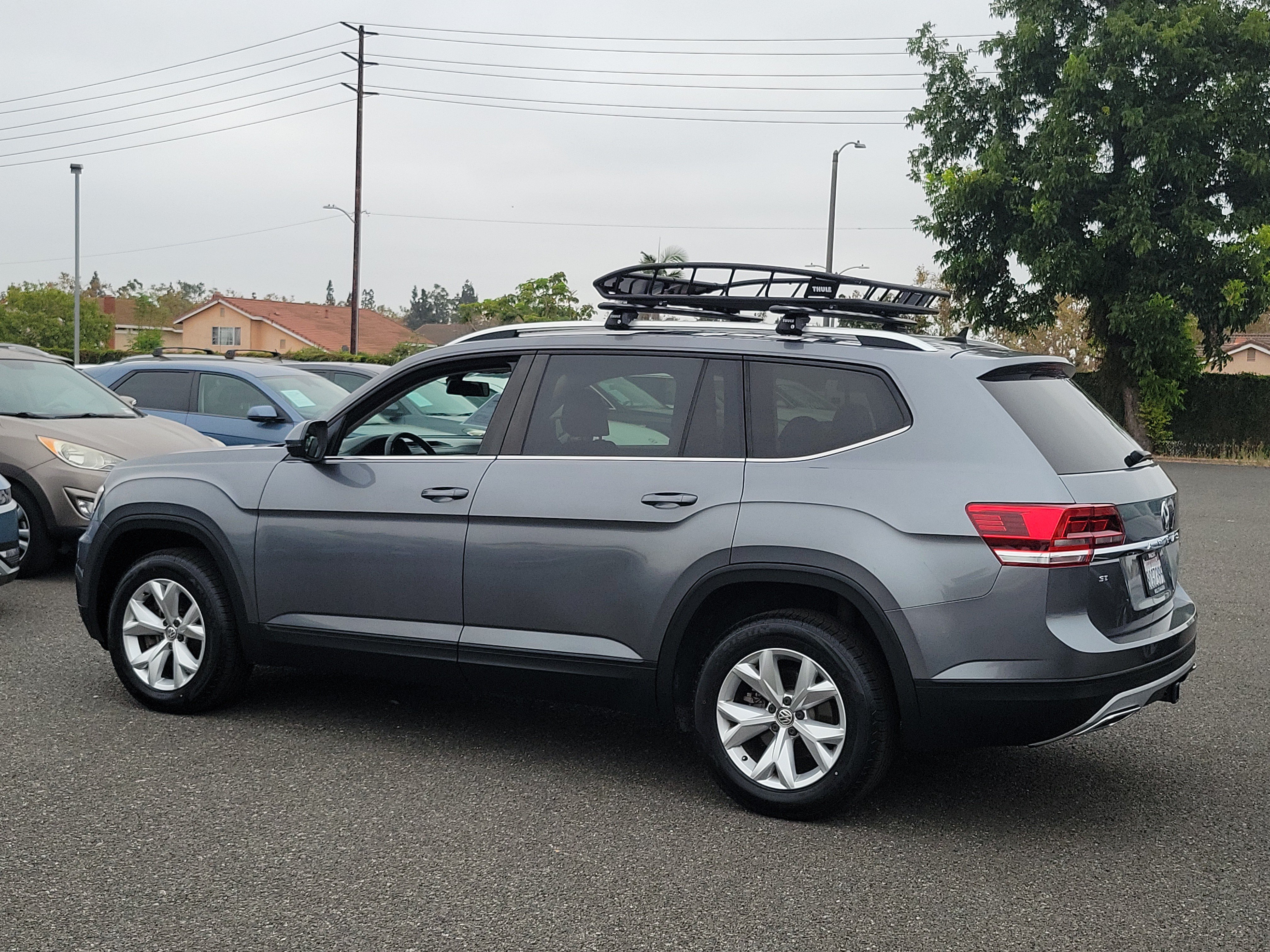 Used 2018 Volkswagen Atlas SE FWD image 28