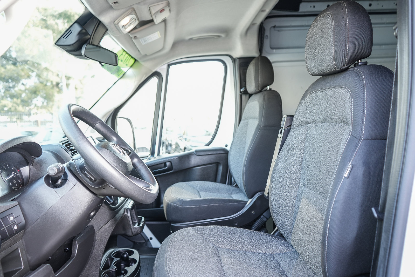 Used 2023 RAM ProMaster 2500 image 16