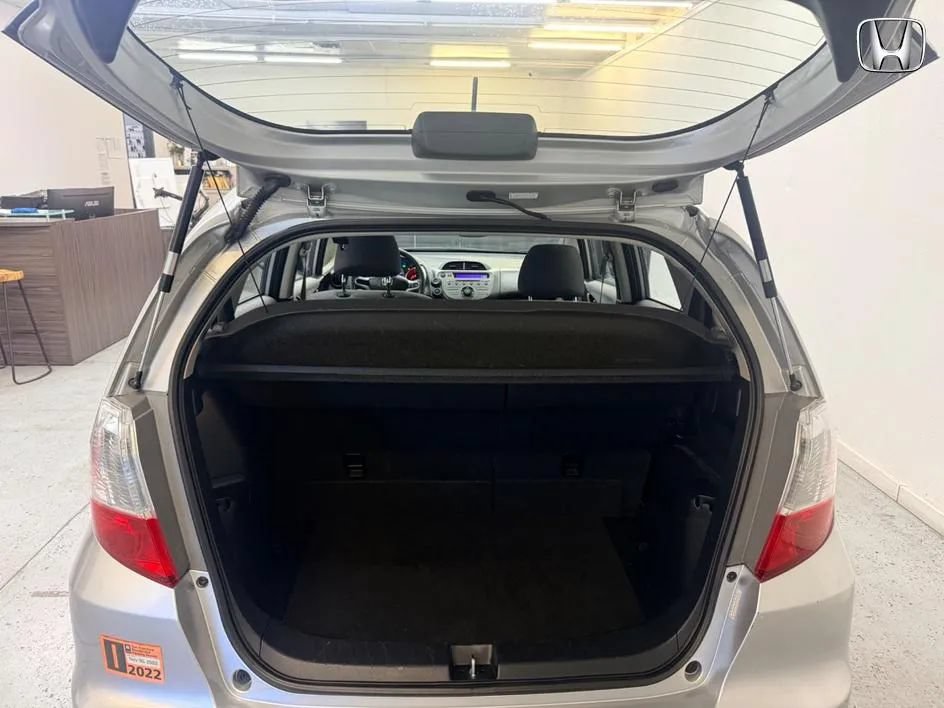 Used 2012 Honda Fit image 11